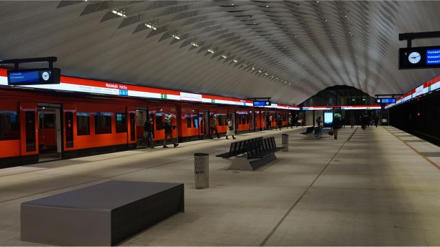 helsinki-metro-1_res_640x360.jpg